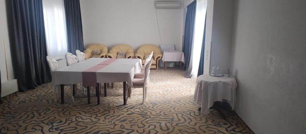 Hotel Dana 2