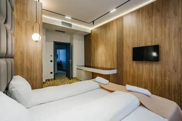 Hotel Dana 2 4
